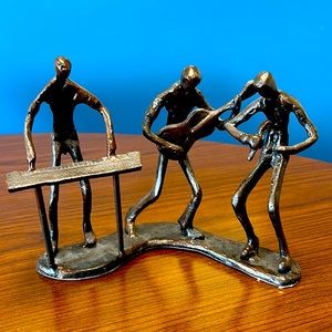 “The Musicians” - Statue